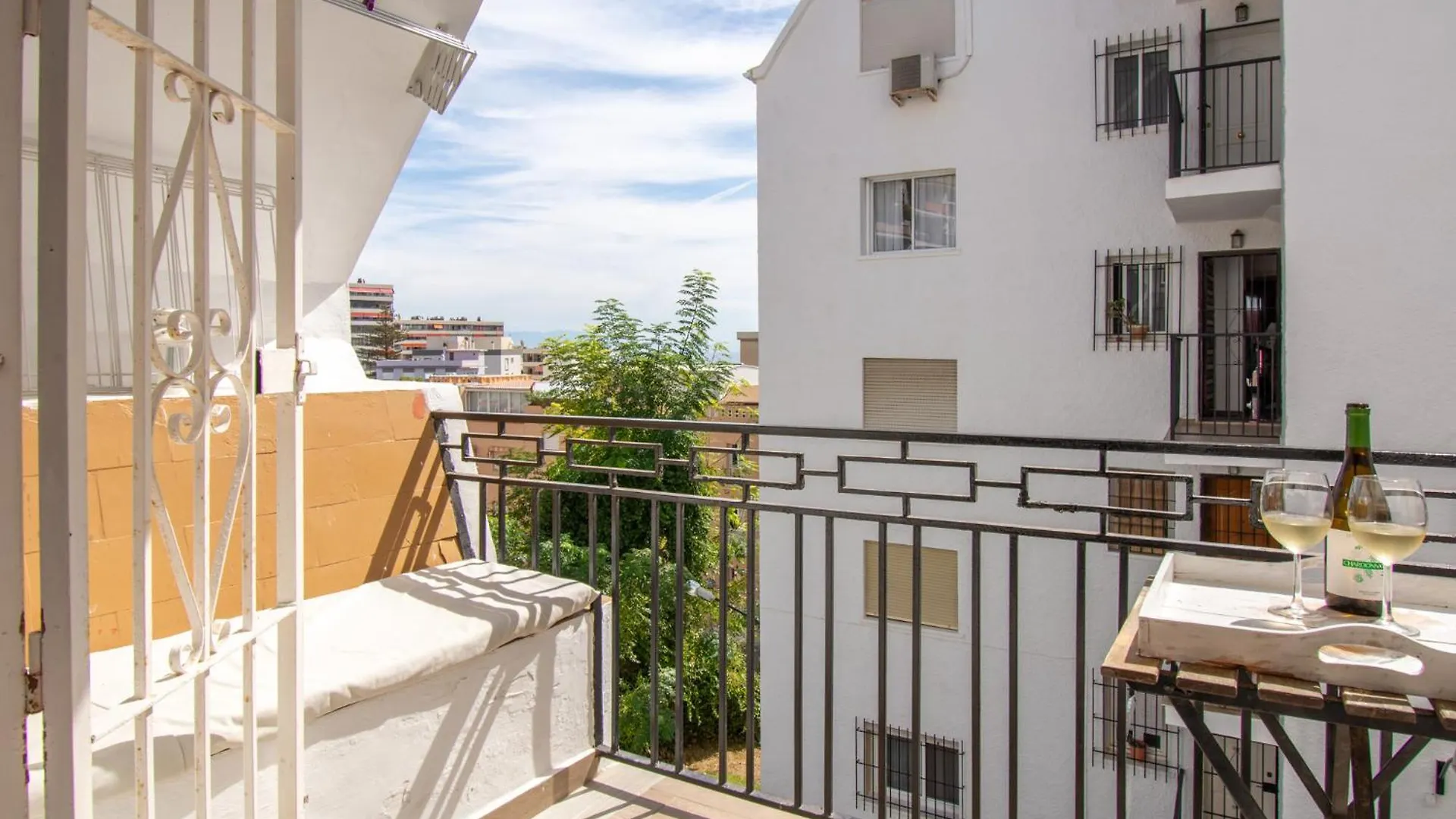 Casa Anselmsson - Your Dream Duplex Escape With A Pool Torremolinos Apartment